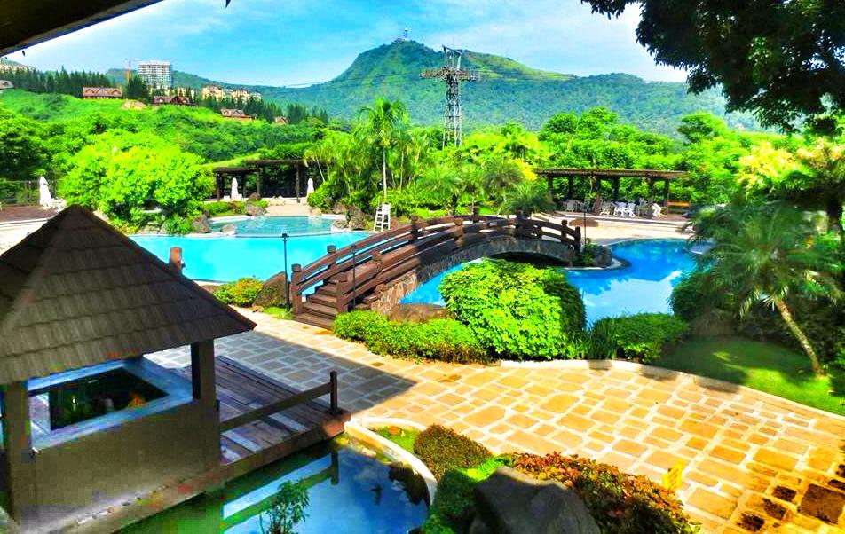 45232_10201536750091494_1377365594_n